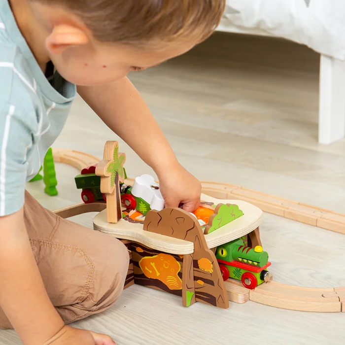 Bigjigs Rail Lava Pit