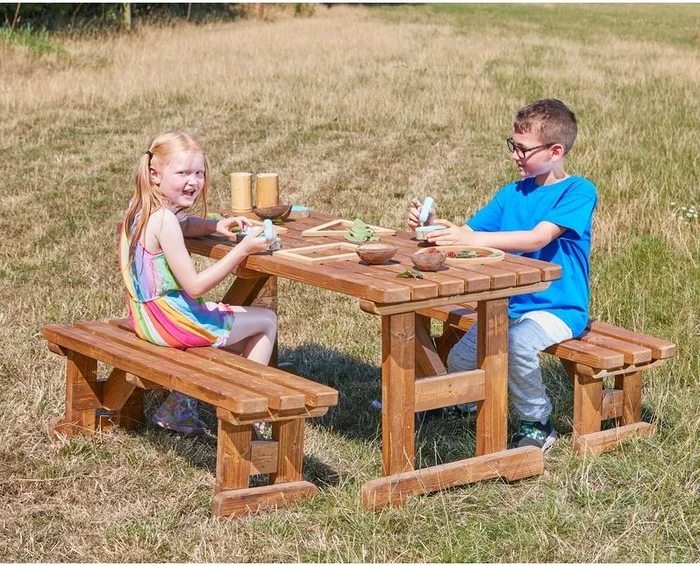 Cosy Beefy Table and Benches (3 pk) – 53488