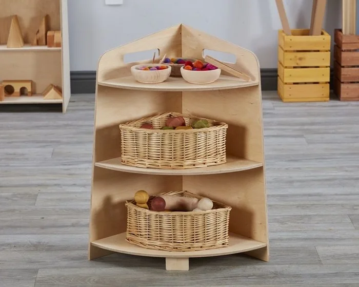 Cosy Healdswood Corner Station – 27451