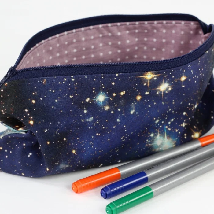 Federtasche „Blue Galaxy“ – universal praktisch aus Baumwolle