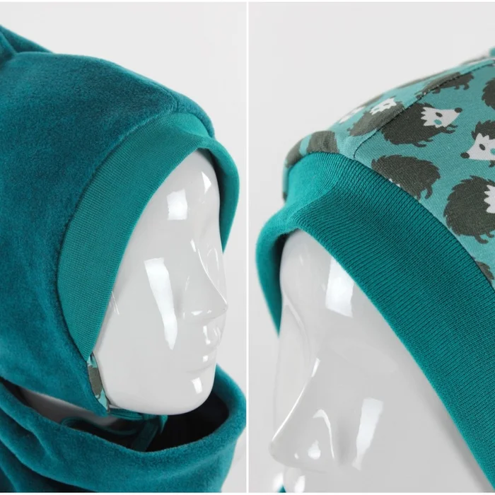 Fleecemütze für Kinder petrol mit Igeln