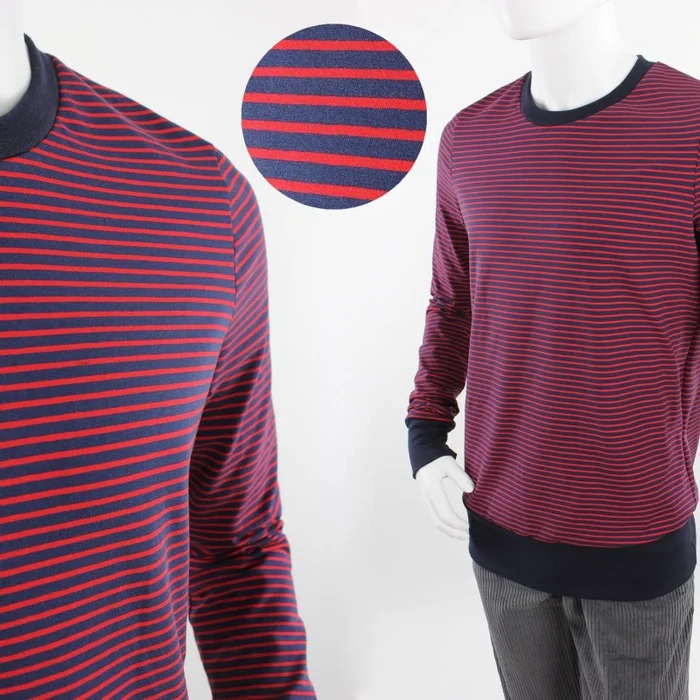 Longsleeve aus Öko-Jersey blau mit Eichhörnchen