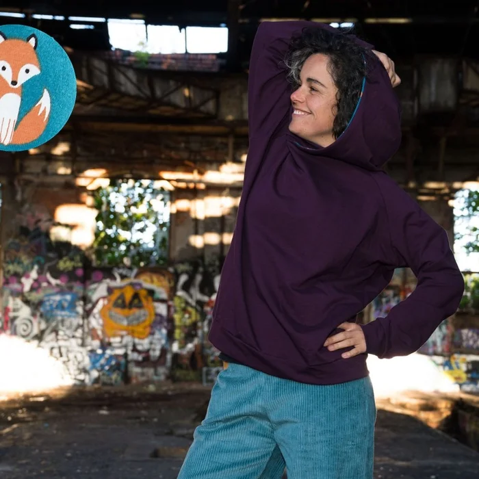 Oversize Hoodie lila mit Füchsen