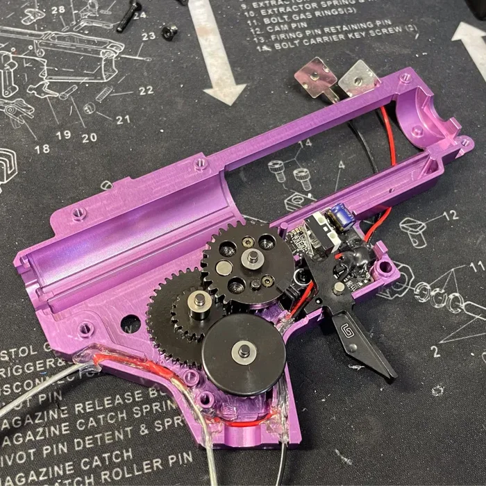 „ProSim“ MilSim/ Speedy Boi Comp Stage 4 GBG Custom – Gel Blaster (Metall)