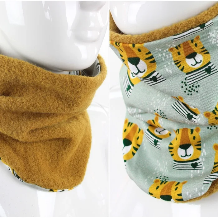 Wollschlupfschal für Kinder zum Wenden gelb mit Tigern